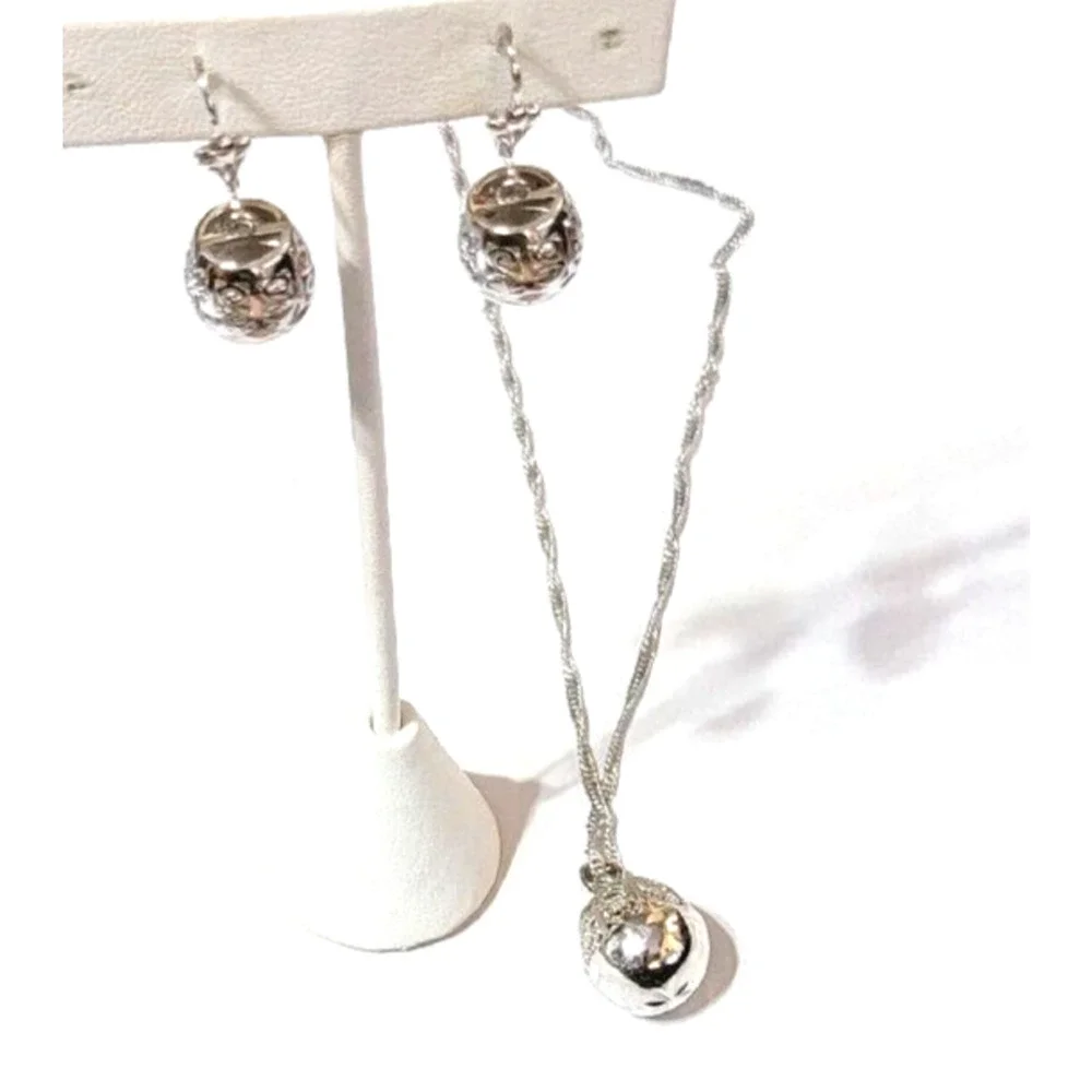 Vintage Signed Necklace & Pierced Earrings Jewelry Set, Filigree Dangle js-